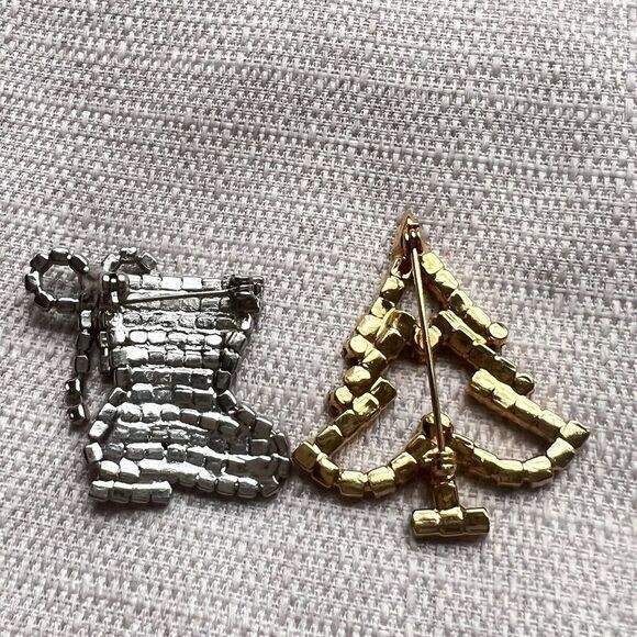 Lot of 2‎ Christmas Brooch Multicolor, Rhinestone, Christmas tree and boot. - Picture 11 of 12